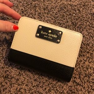 Kate Spade ♠️ wallet